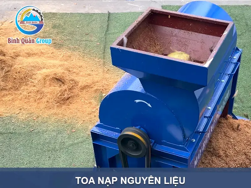 toa-nap-nguyen-lieu-may-bam-xo-dua-b1200_result