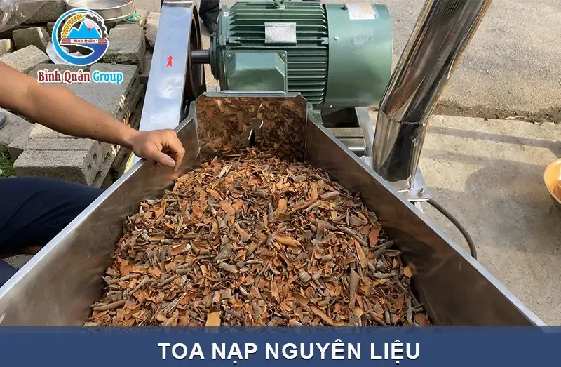 toa-nap-nguyen-lieu-may-nghien-b14-inox_result