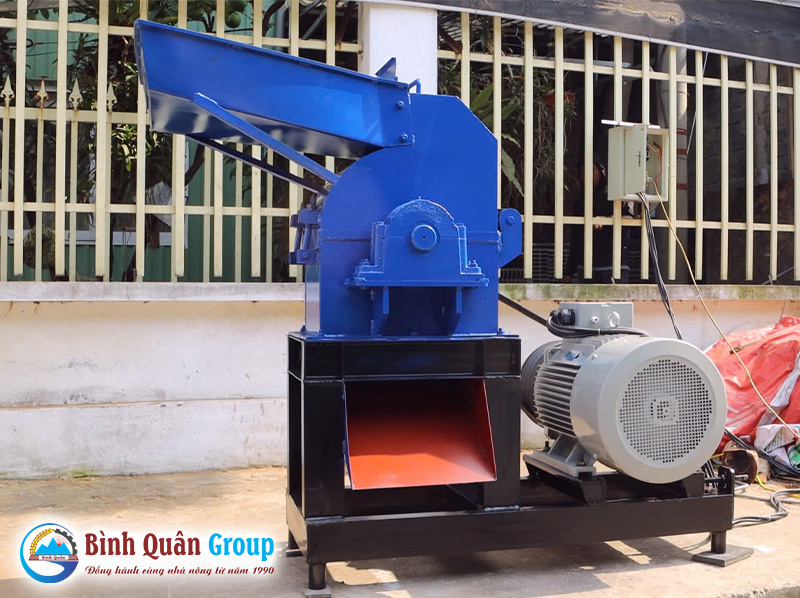 may-nghien-thuc-an-chan-nuoi-b30-18,5kw