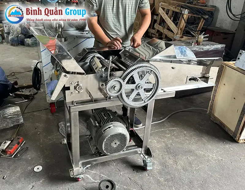 may-bam-co-g250-inox-binh-quan-group-3kw_result