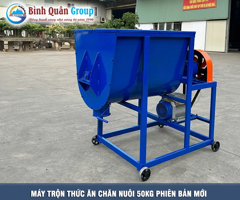 may-tron-thuc-an-chan-nuoi-mt50-phien-ban-moi-binh-quan-group_result